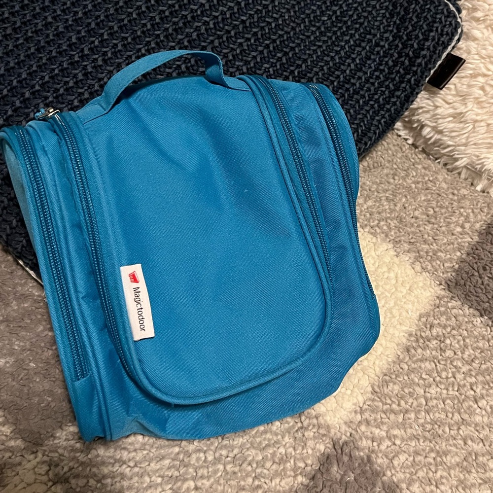 Toiletries Bag